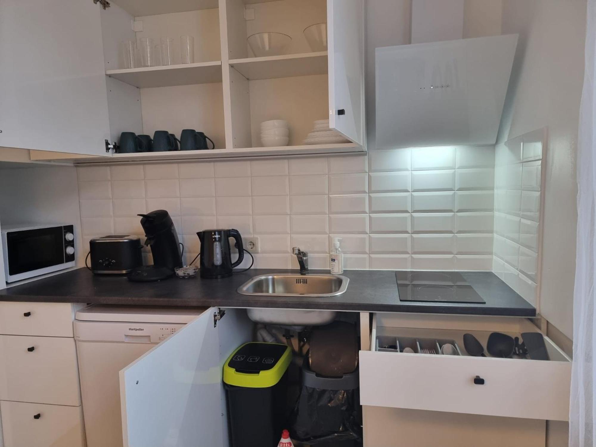 City Inn River View 2 Bedroom Apartment With Parking Riga Exteriör bild