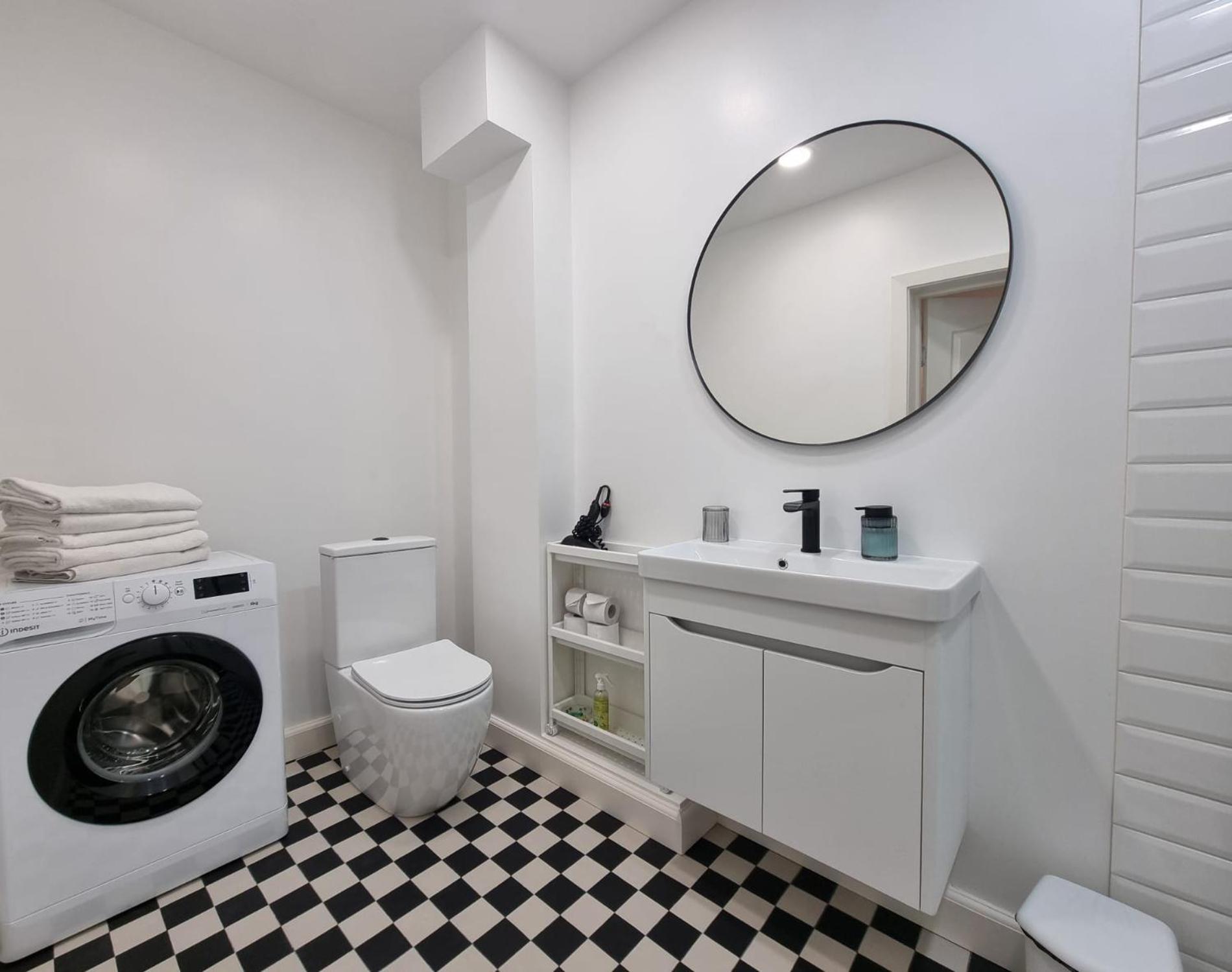 City Inn River View 2 Bedroom Apartment With Parking Riga Exteriör bild